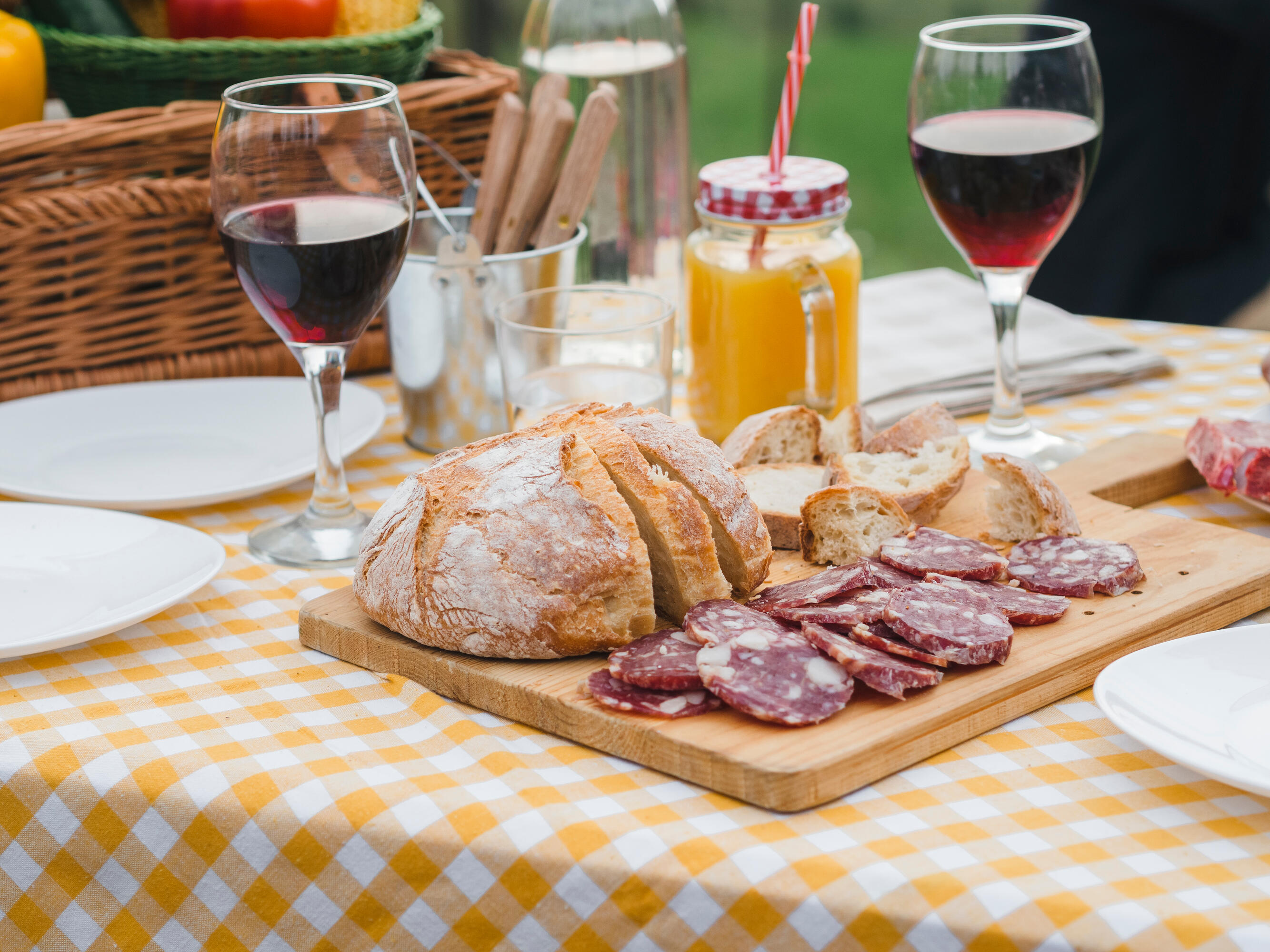 Picnic Perfect: Pairing Salami With Local Wines